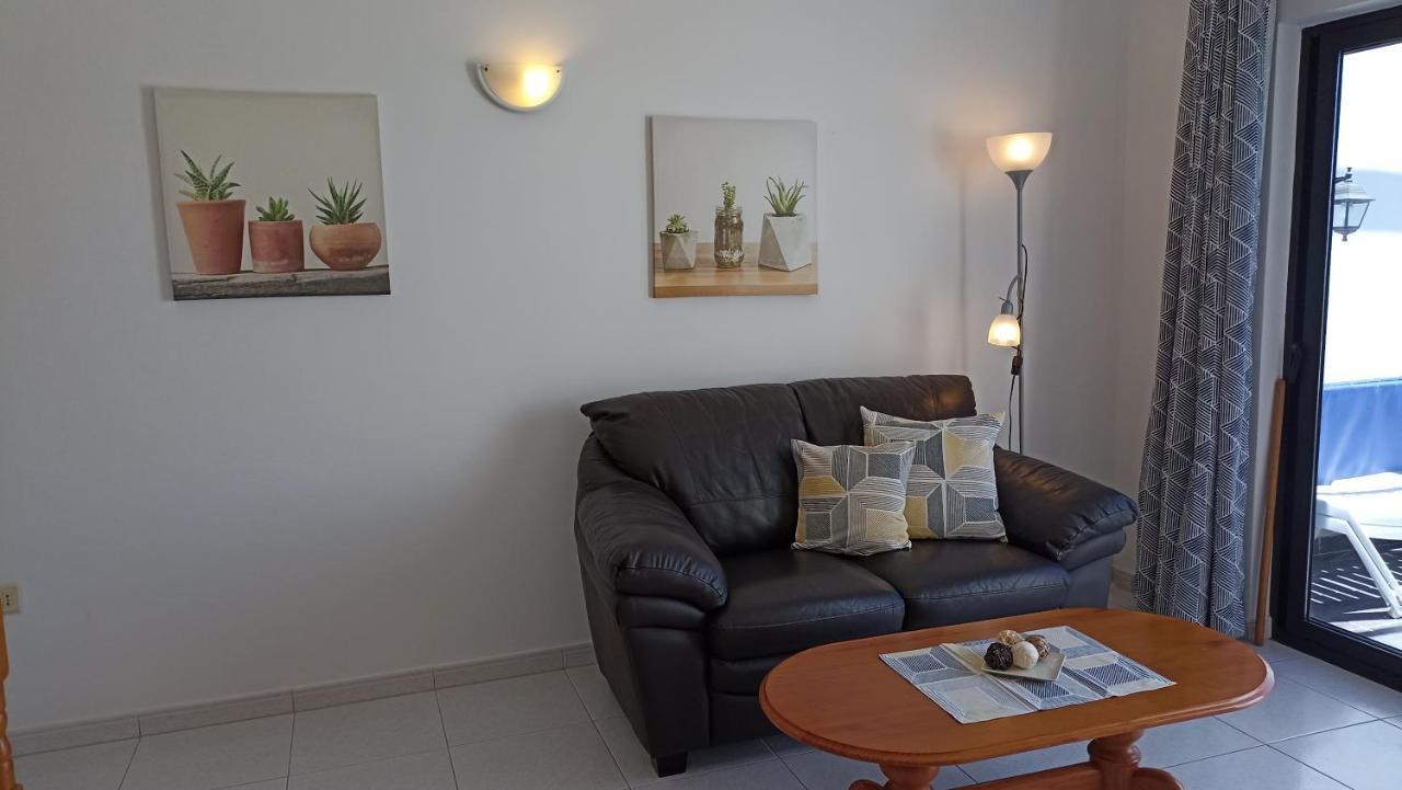 Apartments Casa Blanca Charco del Palo Εξωτερικό φωτογραφία